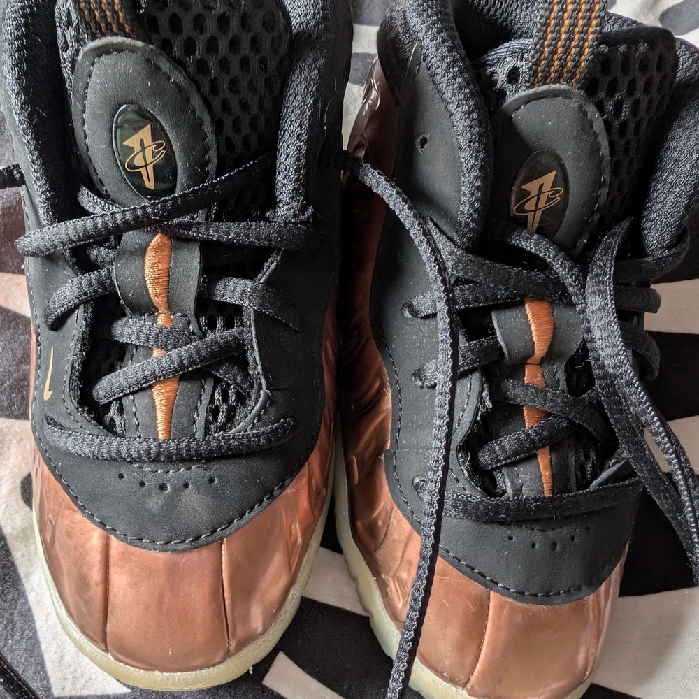 Nike Kids Black and Copper Sneakers